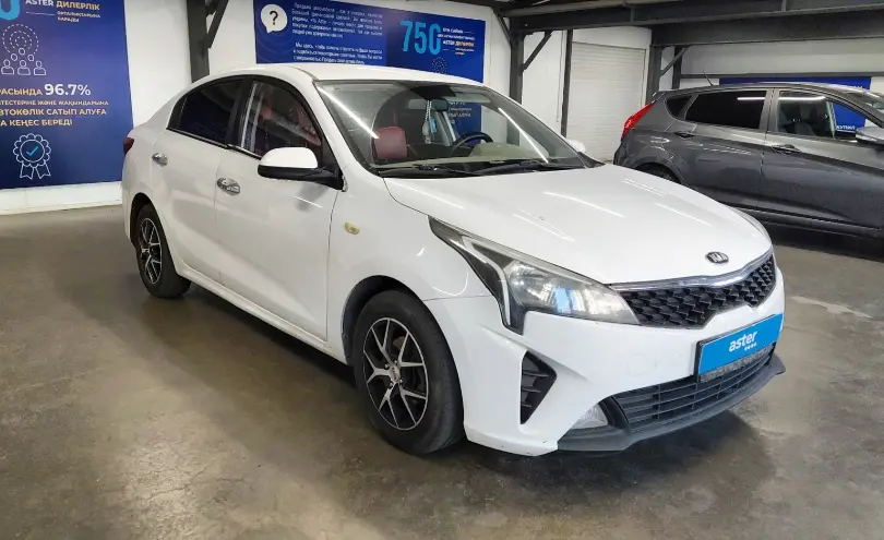 Kia Rio 2021 года за 6 550 000 тг. в Астана фото 2