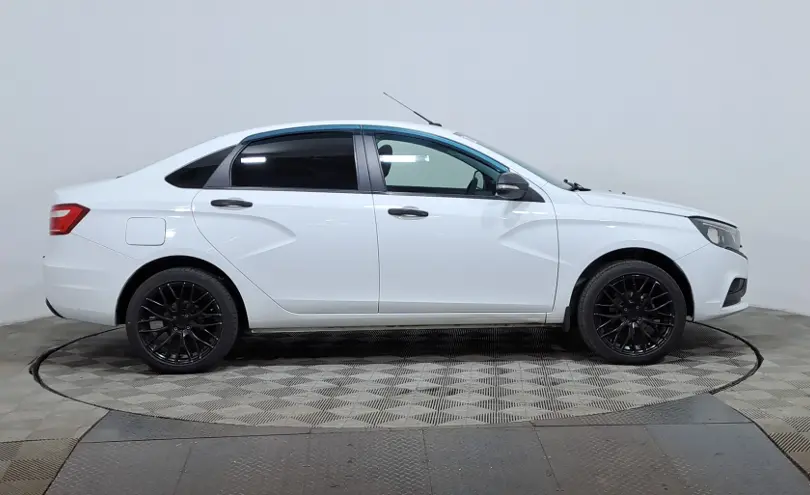 LADA (ВАЗ) Vesta 2019 года за 4 000 000 тг. в Астана фото 4