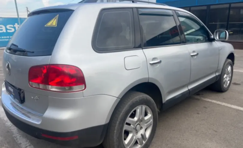Volkswagen Touareg 2004 года за 3 290 000 тг. в Алматы фото 3