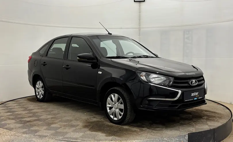 LADA (ВАЗ) Granta 2019 года за 2 700 000 тг. в Актобе фото 3