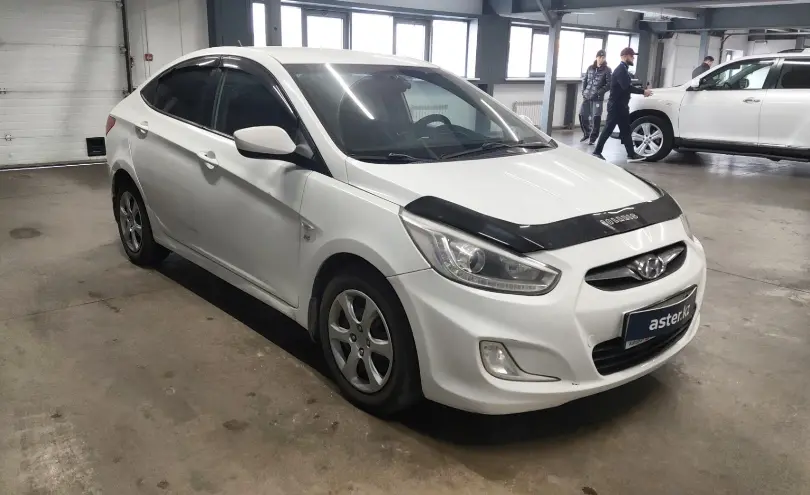 Hyundai Accent 2013 года за 4 890 000 тг. в Астана фото 2