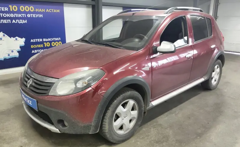Renault Sandero 2014 года за 3 650 000 тг. в Астана фото 1
