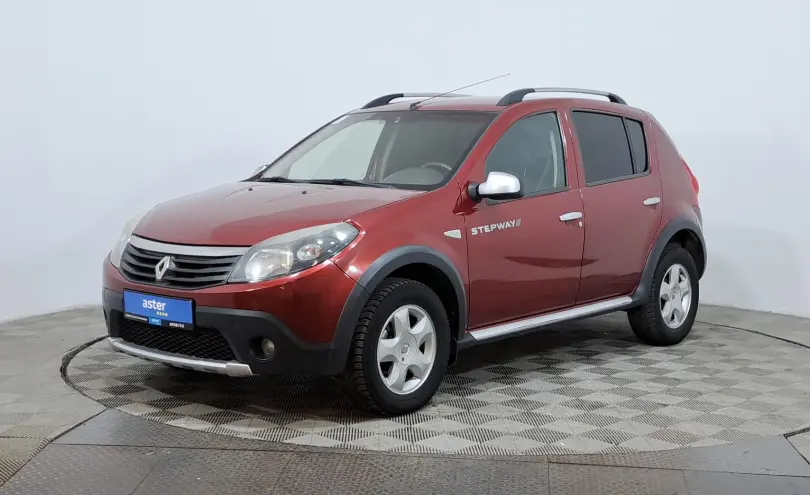 Renault Sandero 2014 года за 3 650 000 тг. в Астана фото 1