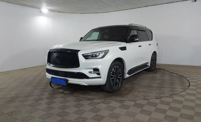 Infiniti QX80 2019 года за 17 490 000 тг. в Астана фото 1