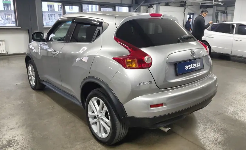 Nissan Juke 2012 года за 4 890 000 тг. в Астана фото 4