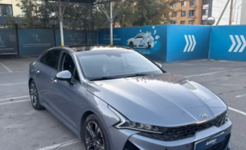Kia K5 2020 года за 9 790 000 тг. в Алматы фото 2