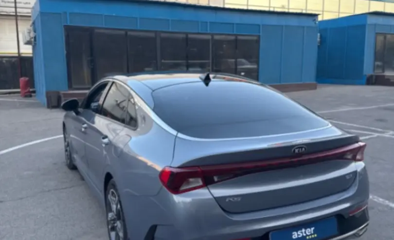 Kia K5 2020 года за 9 790 000 тг. в Алматы фото 4