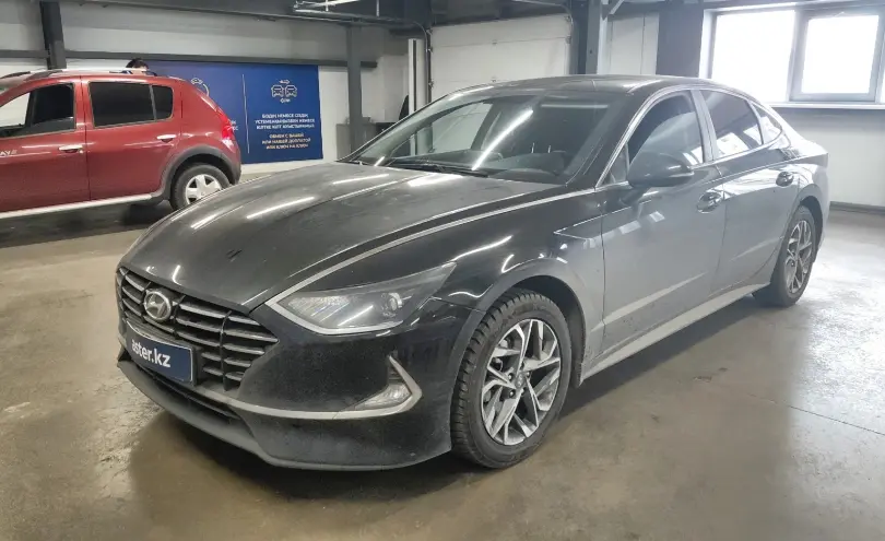 Hyundai Sonata 2022 года за 9 990 000 тг. в Астана фото 1