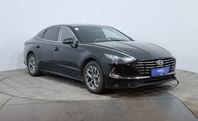 Hyundai Sonata 2022 года за 9 990 000 тг. в Астана фото 3