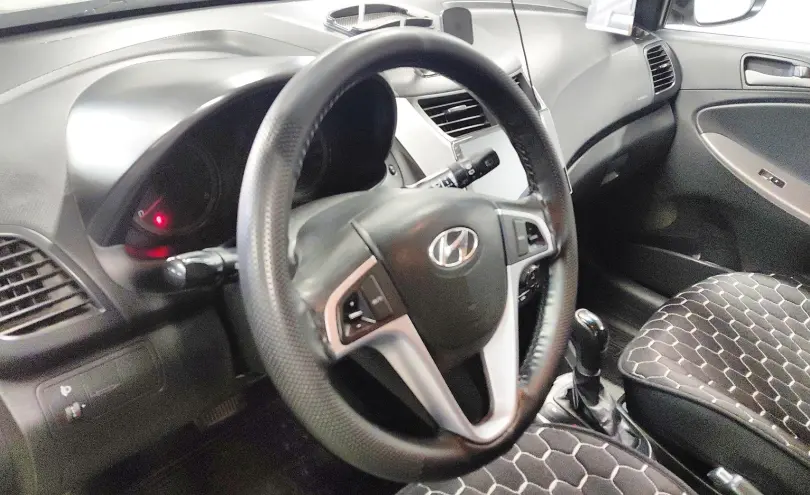 Hyundai Solaris 2014 года за 4 490 000 тг. в Астана фото 5
