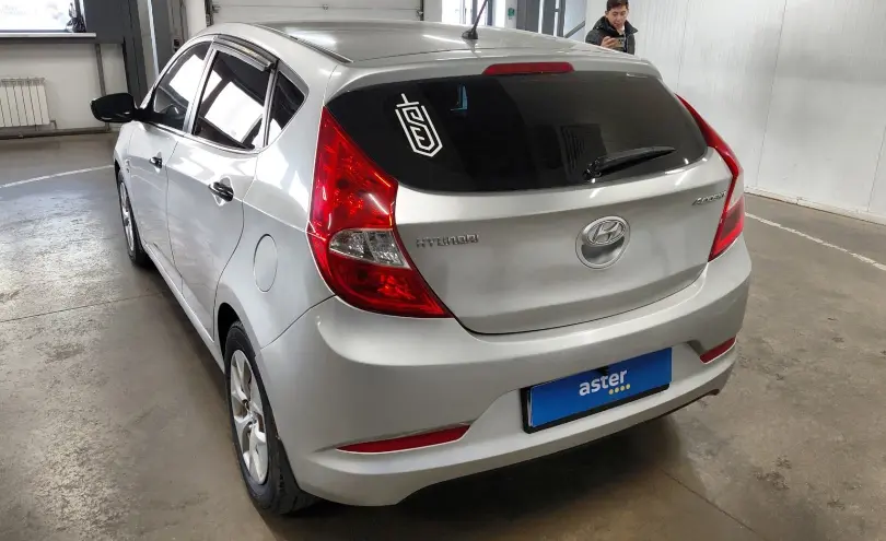 Hyundai Solaris 2014 года за 4 490 000 тг. в Астана фото 4