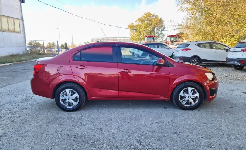 Chevrolet Aveo 2013 года за 1 990 000 тг. в Талдыкорган фото 4