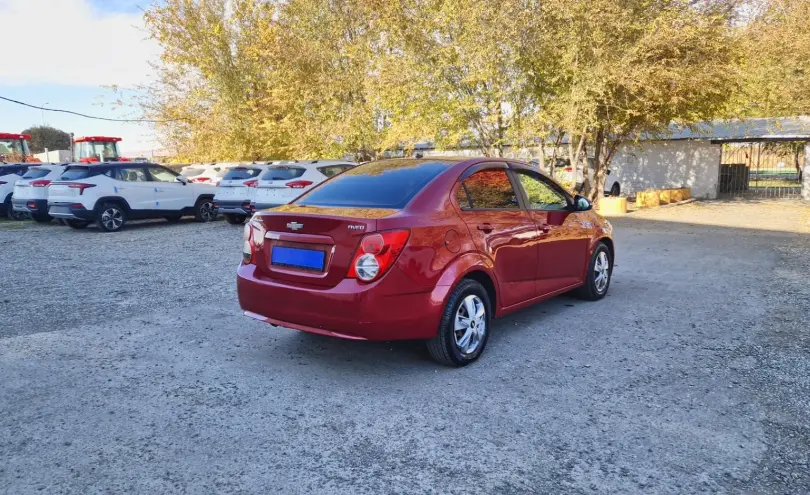 Chevrolet Aveo 2013 года за 1 990 000 тг. в Талдыкорган фото 5