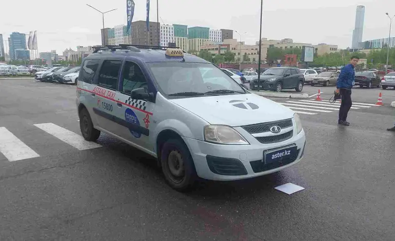 LADA (ВАЗ) Largus 2017 года за 3 150 000 тг. в Астана фото 2