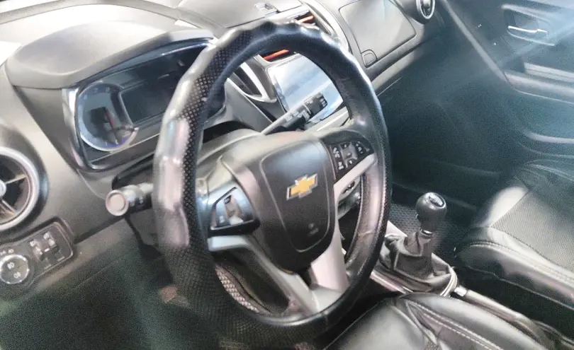 Chevrolet Tracker 2015 года за 4 290 000 тг. в Астана фото 5