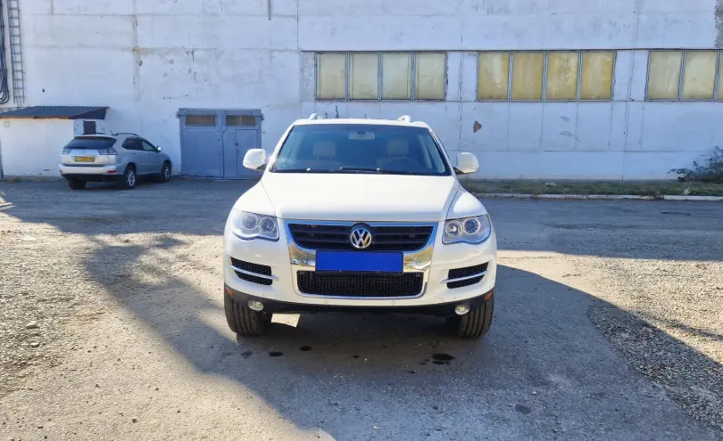 Volkswagen Touareg 2008 года за 6 990 000 тг. в Талдыкорган фото 2