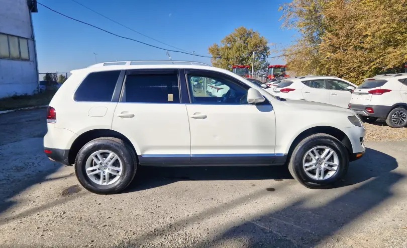 Volkswagen Touareg 2008 года за 6 990 000 тг. в Талдыкорган фото 4