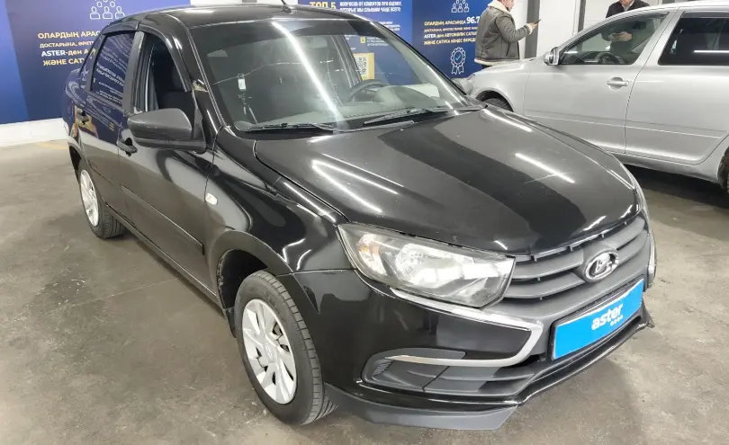 LADA (ВАЗ) Granta 2019 года за 2 800 000 тг. в Астана фото 2