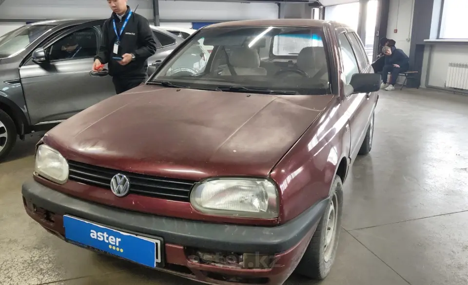 Volkswagen Golf 1994 года за 590 000 тг. в Астана
