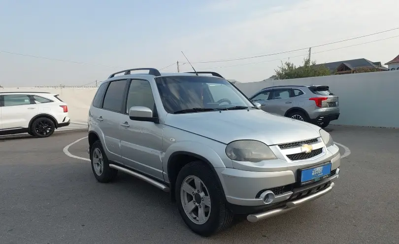 Chevrolet Niva 2019 года за 3 590 000 тг. в Шымкент фото 2