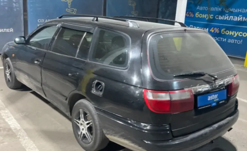 Toyota Carina 1995 года за 900 000 тг. в Алматы фото 4