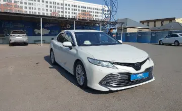 Toyota Camry 2019 года за 13 990 000 тг. в Шымкент фото 2