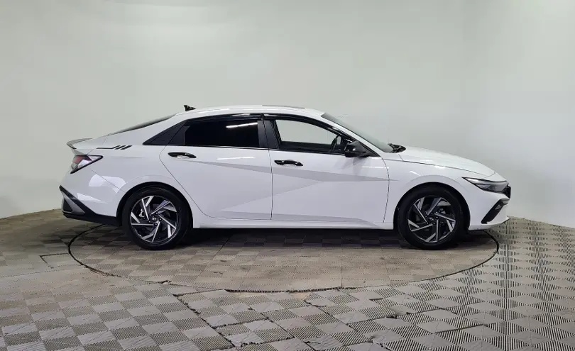 Hyundai Elantra 2024 года за 8 000 000 тг. в Талдыкорган фото 4