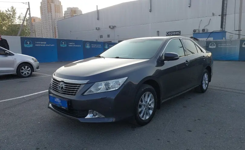 Toyota Camry 2014 года за 7 790 000 тг. в Шымкент фото 1