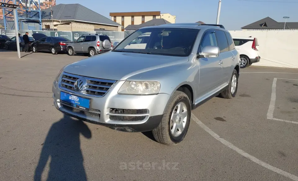 Volkswagen Touareg 2004 года за 2 990 000 тг. в Шымкент