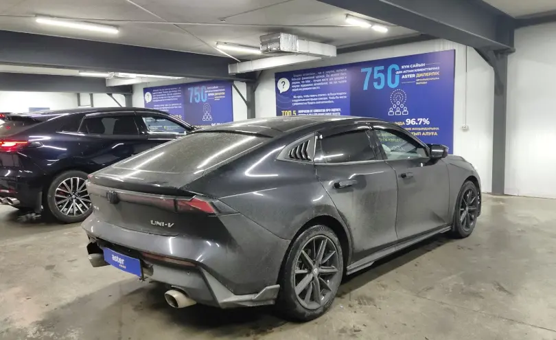 Changan UNI-V 2024 года за 8 500 000 тг. в Астана фото 3
