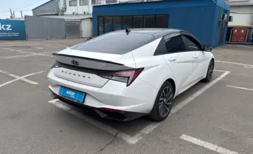 Hyundai Elantra 2022 года за 7 500 000 тг. в Алматы фото 3