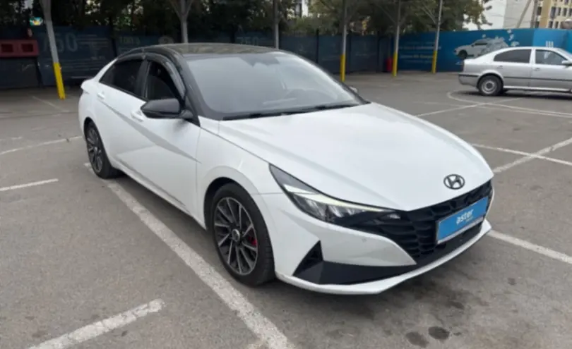 Hyundai Elantra 2022 года за 7 500 000 тг. в Алматы фото 2