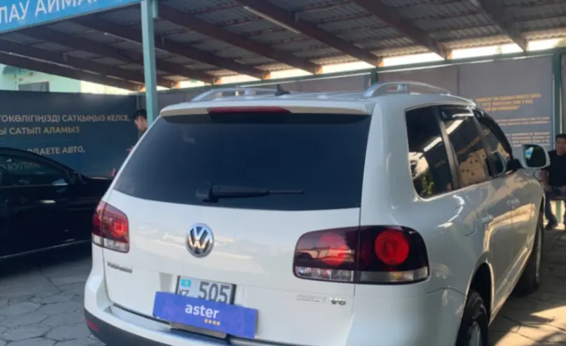 Volkswagen Touareg 2008 года за 6 500 000 тг. в Талдыкорган фото 5