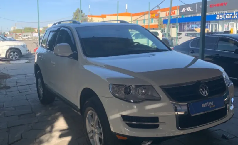 Volkswagen Touareg 2008 года за 6 500 000 тг. в Талдыкорган фото 3