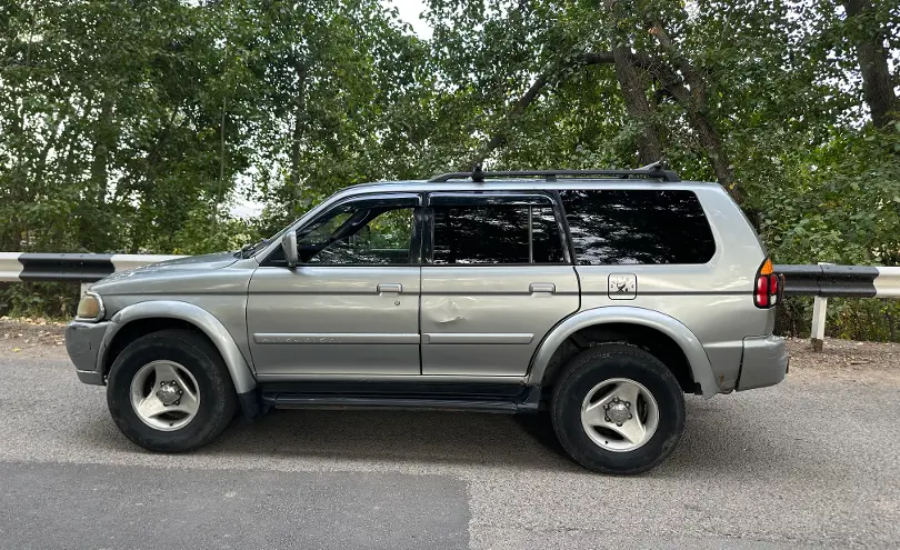 Mitsubishi Montero Sport 2001 года за 2 500 000 тг. в Алматы фото 3
