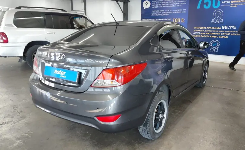 Hyundai Solaris 2013 года за 5 000 000 тг. в Астана фото 3