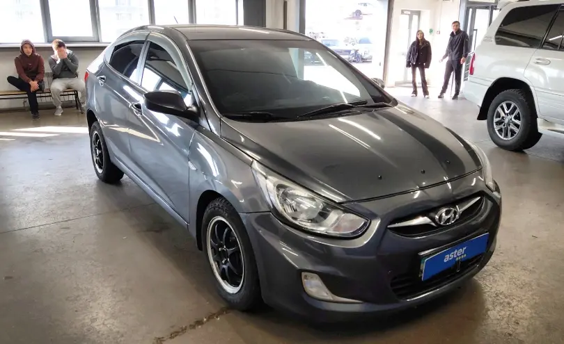 Hyundai Solaris 2013 года за 5 000 000 тг. в Астана фото 2