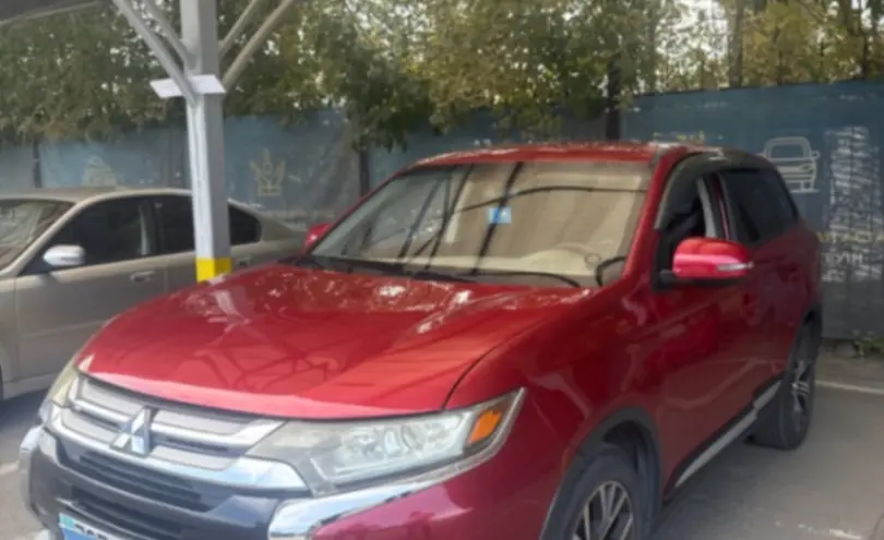 Mitsubishi Outlander 2016 года за 7 500 000 тг. в Алматы фото 1