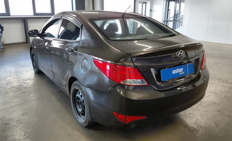 Hyundai Solaris 2015 года за 5 000 000 тг. в Астана фото 4