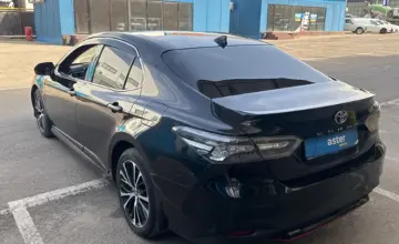 Toyota Camry 2020 года за 12 000 000 тг. в Алматы фото 4