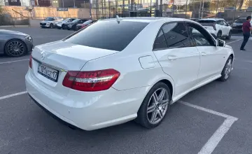 Mercedes-Benz E-Класс 2010 года за 7 500 000 тг. в Шымкент