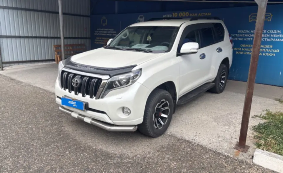Toyota Land Cruiser Prado 2015 года за 18 000 000 тг. в Усть-Каменогорск