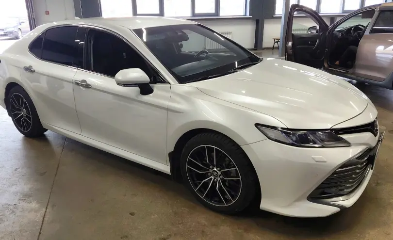 Toyota Camry 2019 года за 13 000 000 тг. в Астана фото 2