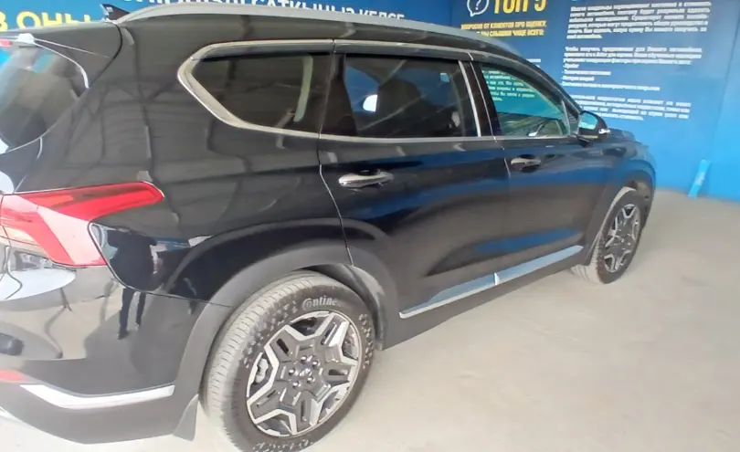 Hyundai Santa Fe 2023 года за 16 800 000 тг. в Алматы фото 5