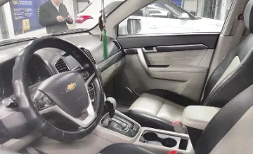 Chevrolet Captiva 2018 года за 9 000 000 тг. в Астана фото 5