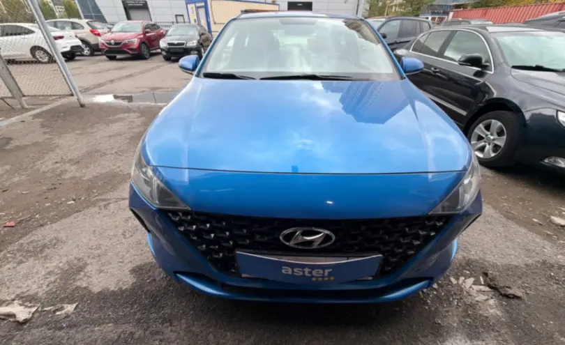 Hyundai Accent 2021 года за 6 500 000 тг. в Астана фото 2