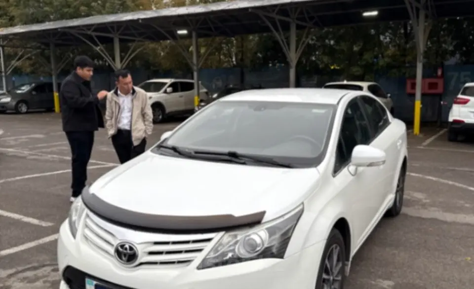 Toyota Avensis 2013 года за 5 500 000 тг. в Алматы