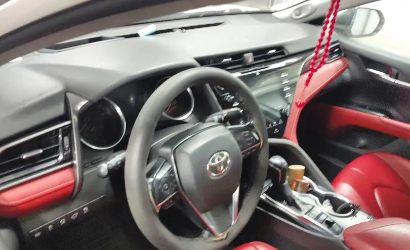 Toyota Camry 2018 года за 15 000 000 тг. в Астана фото 5