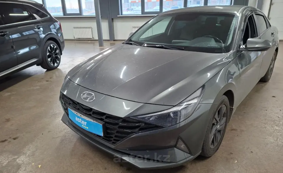 Hyundai Elantra 2023 года за 8 300 000 тг. в Астана