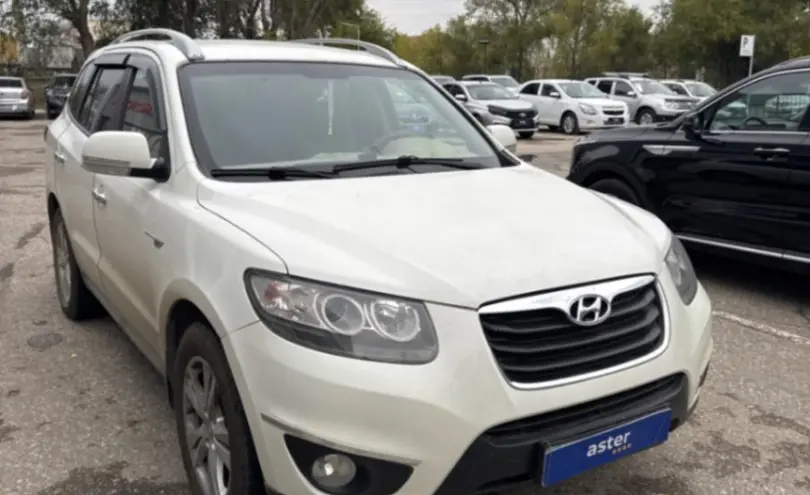 Hyundai Santa Fe 2011 года за 7 000 000 тг. в Актобе фото 3